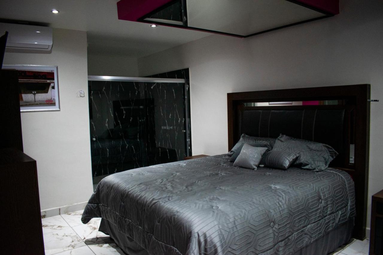 Suites Motel La Frontera Ciudad Juárez Esterno foto